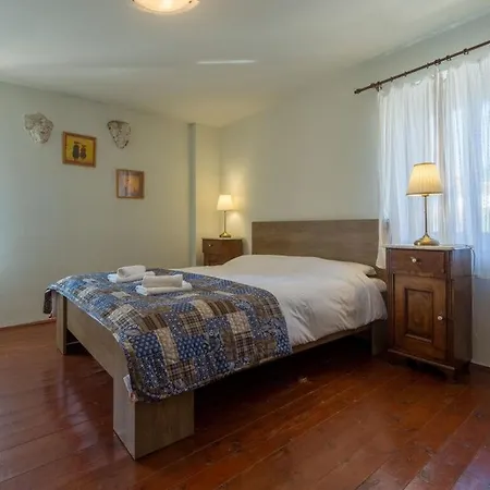 Stenen Huis Nera Met Zwembad Holiday home Porec