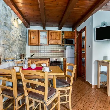 Stenen Huis Nera Met Zwembad * Porec